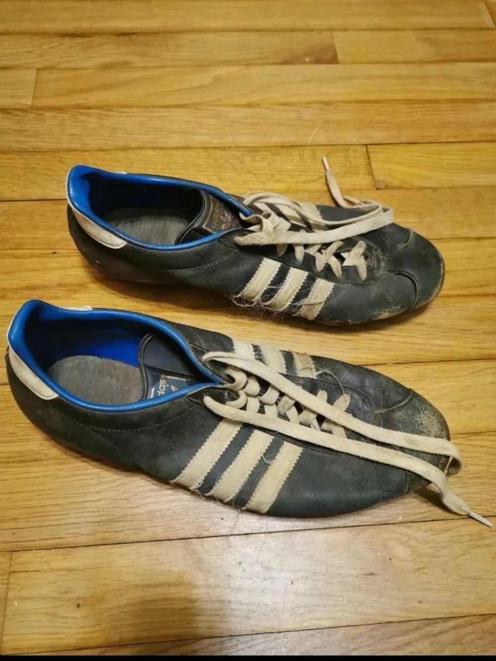 Adidas Copa's Vintage 70's Navy/White Football Boots / Cleats - Men's Size 9 1/2